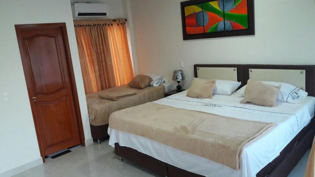 Hotel La Fuente J.N La Macarena 外观 照片